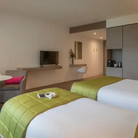 The Gibson Hotel