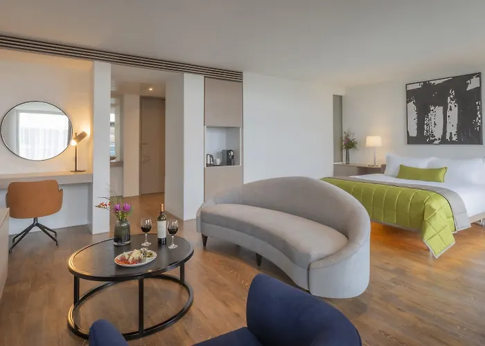 The Gibson Hotel