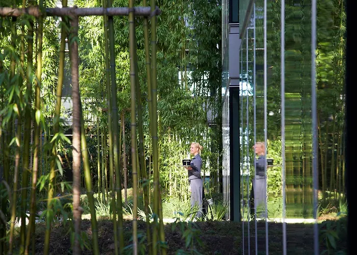 Отель The Gibson